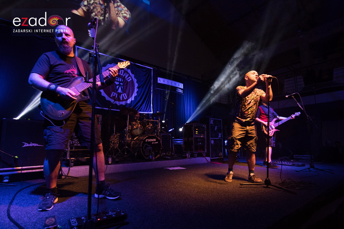 Hladno pivo @ Arsenal Zadar Hladno pivo @ Arsenal Zadar