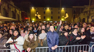 Doček 2017: Najluđa noć na zadarskom Poluotoku privukla više tisuća Zadrana i gostiju Doček 2017: Najluđa noć na zadarskom Poluotoku privukla više tisuća Zadrana i gostiju