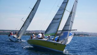 Image 988961 (auto) Image 988961 (auto)