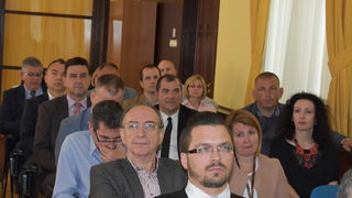 Predstavnici dvadesetak stranih veleposlanstva u posjetu Zadarskoj županiji Predstavnici dvadesetak stranih veleposlanstva u posjetu Zadarskoj županiji