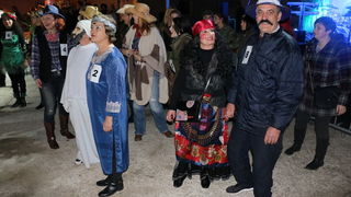 Virski karneval & maškare: Plesna maškarana fešta uz Jasmina Stavrosa