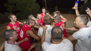 Ljetna liga: Proslava naslova kosarkasa Maraske, foto: Kristijan Orlic Ljetna liga: Proslava naslova kosarkasa Maraske, foto: Kristijan Orlic