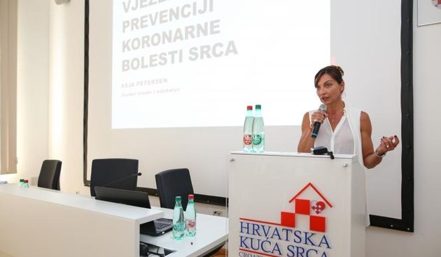 Konferencija za medije povodom obiljezavanja Svjetskog dana srca na kojoj su nazocili Milan Bandic, Andrija Mikulic i Davor Milicic. Photo: Igor Soban/PIXSELL