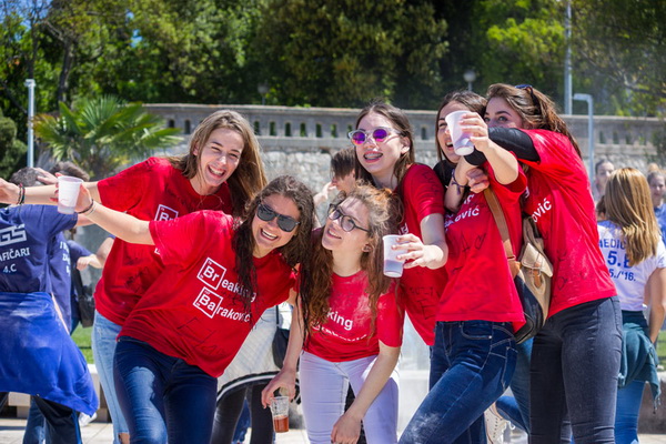 Ludijada maturanata na zadarskoj rivi 17. svibnja 2016. Foto: Bojan Bogdanić