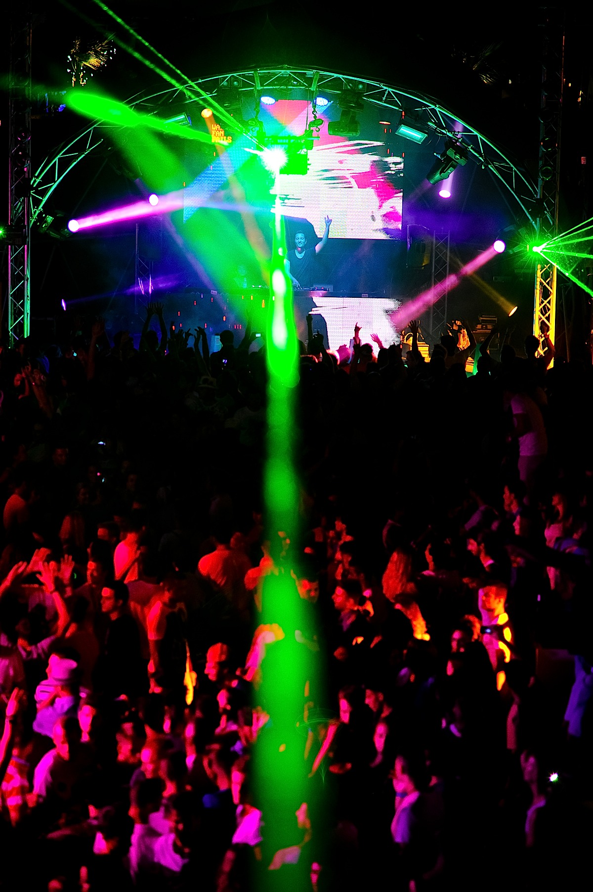 Aquarius, 11. kolovoz: Beat The Heat  festival (Deniz Koyu i Danny Avila), foto: Goran Telak