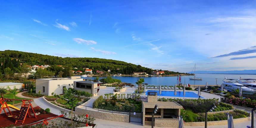 Olive island marina, Marina Sutomiscica Olive island marina, Marina Sutomiscica