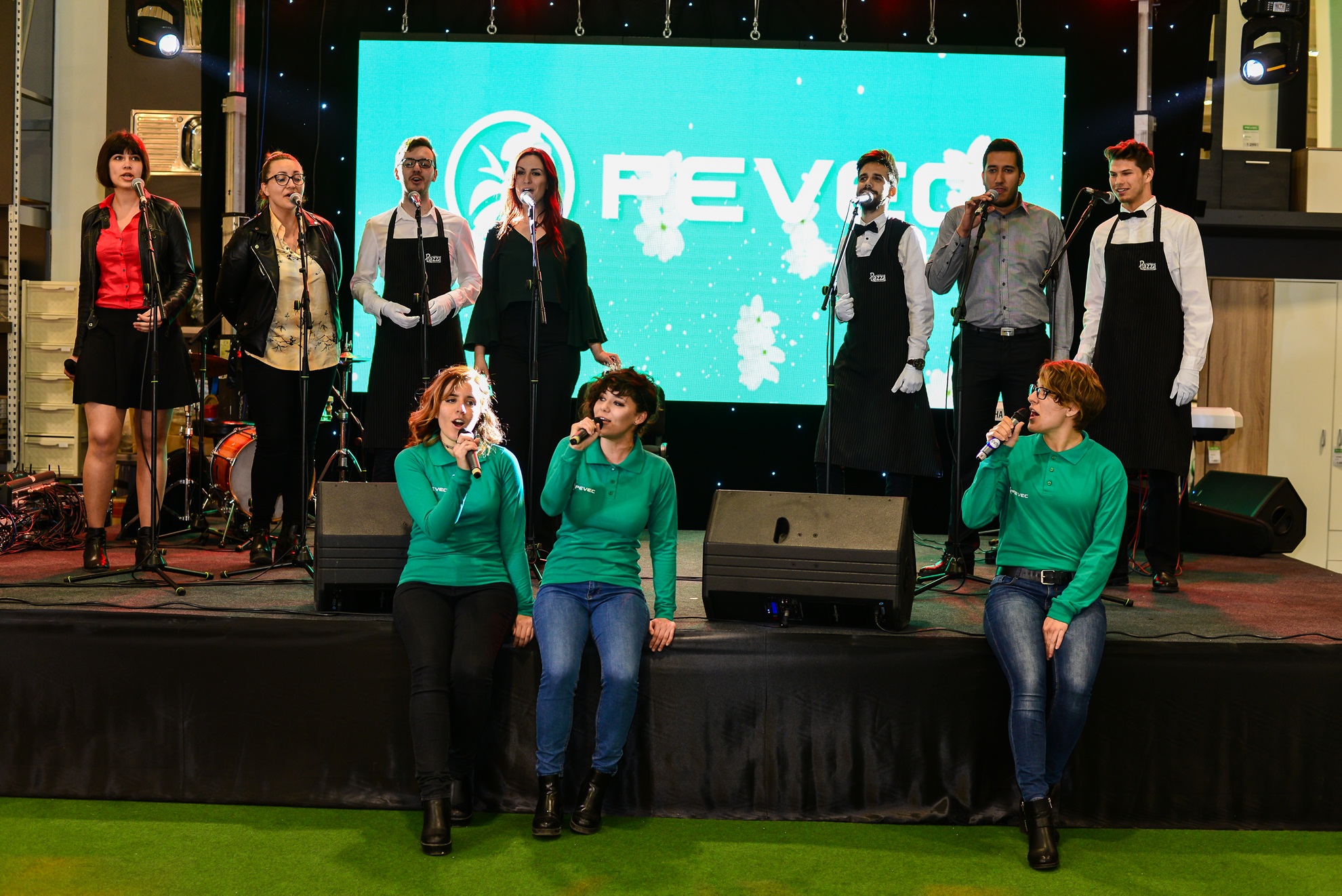 Svečano otvoren novi prodajni centar Pevec u Zadru Svečano otvoren novi prodajni centar Pevec u Zadru