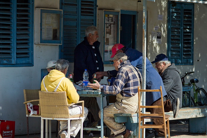 Jazine: Uređuju se barke i kaići, Foto: Saša Čuka