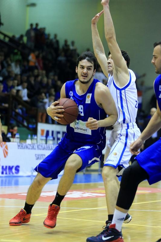 Vukovar: Kup Krešimira Ćosića, polufinale, KK Zadar – KK Cibona 82-74. Photo: Davor Javorovic/PIXSELL Vukovar: Kup Krešimira Ćosića, polufinale, KK Zadar – KK Cibona 82-74. Photo: Davor Javorovic/PIXSELL