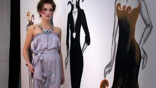 3000 kn: Haljinu dizajnira Klara Dedić: rukom oslikana svila (foto: Marin Gospić)