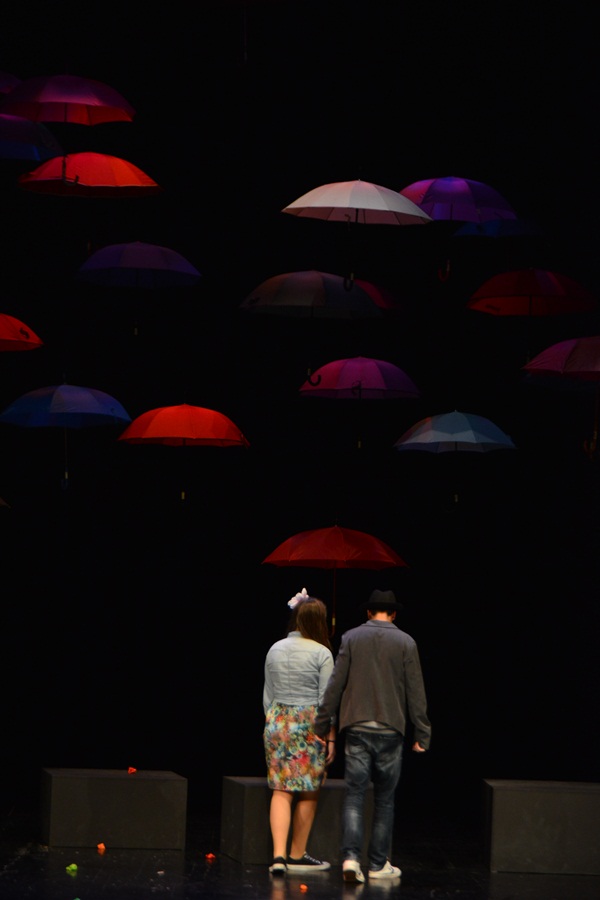 HNK Zadar: Premijera predstave “Tko i što brani”, Igrajmo se HNK Zadar: Premijera predstave “Tko i što brani”, Igrajmo se