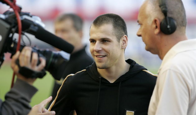 Split, 230711.
Stadion Poljuda.
Prijateljska nogometna utakmica Hajduk – Barcelona povodom stote obljetnice Hajduka.
Na slici: Drago Gabric.
Foto: Jakov Prkic / CROPIX