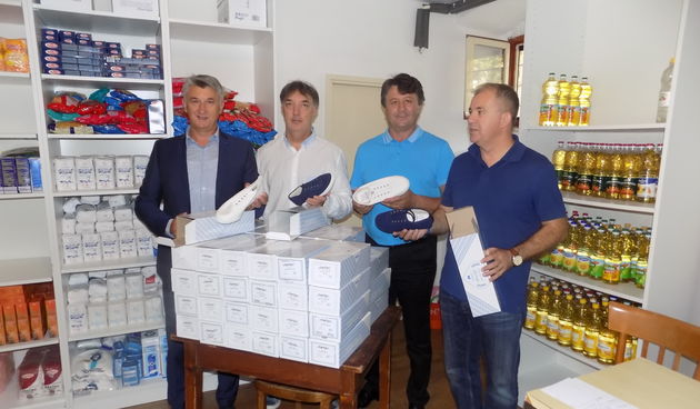 Donacija startasica Socijalnoj samoposluzi