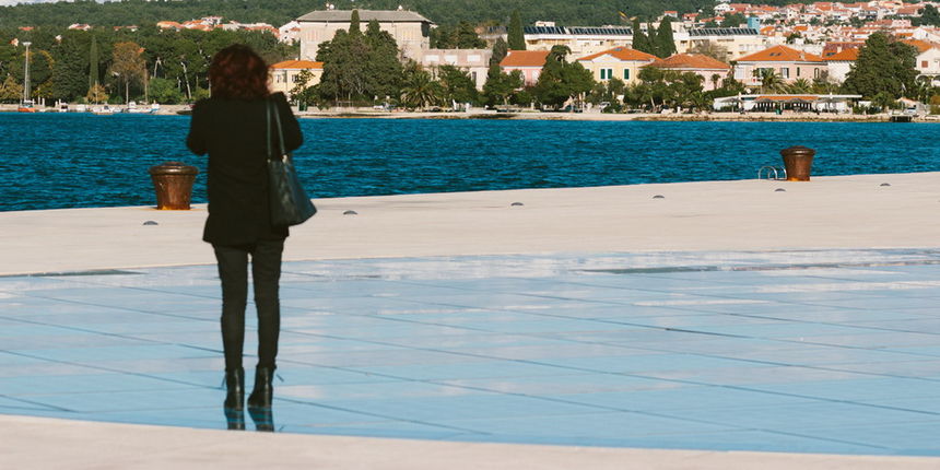 Đir po gradu, ponedjeljak 27. studenog 2017. (Sunčano, prognoza) Đir po gradu, ponedjeljak 27. studenog 2017. (Sunčano, prognoza)