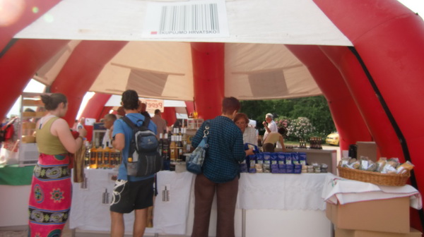 “Kupujmo Hrvatsko” 24. lipnja na Rivi “Kupujmo Hrvatsko” 24. lipnja na Rivi