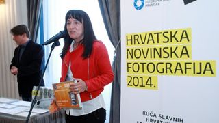 Velika dvorana HND-a, Proglasenje pobjednika 12. natjecaja Hrvatska novinska fotografija. Photo: Goran Jakus/PIXSELL Velika dvorana HND-a, Proglasenje pobjednika 12. natjecaja Hrvatska novinska fotografija. Photo: Goran Jakus/PIXSELL