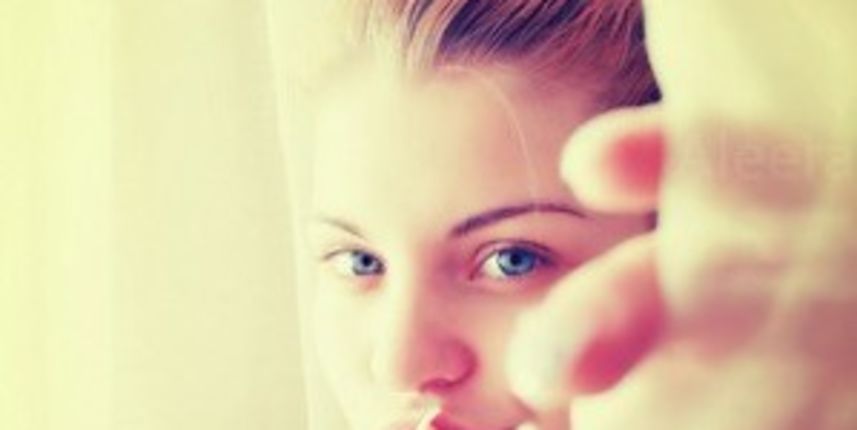 Žena, šutnja, tajna Žena, šutnja, tajna