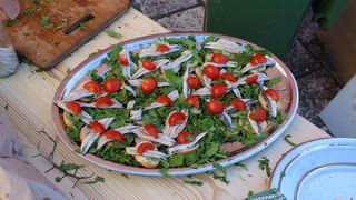 Udruga mladih Ploče i Dračevca uredila stari zog i počastila rižotom