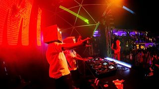 Aquarius Klub, 8. kolovoza: After beach party i DJ From Mars, foto: Goran Telak Aquarius Klub, 8. kolovoza: After beach party i DJ From Mars, foto: Goran Telak