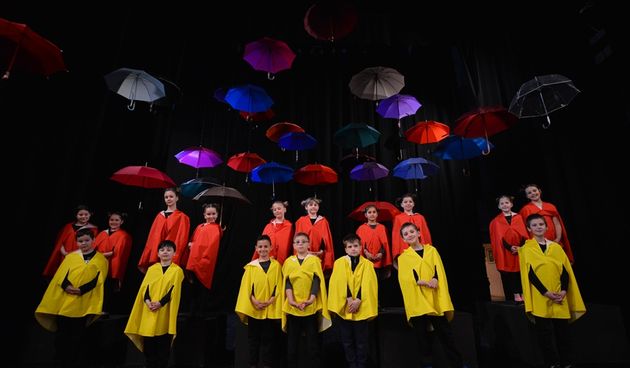 HNK Zadar: Premijera predstave “Tko i što brani”, Igrajmo se