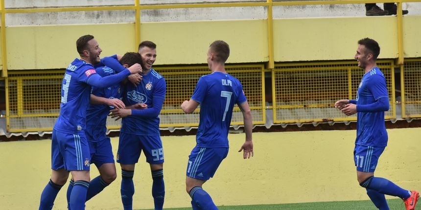 Istra – Dinamo 0-4 Istra – Dinamo 0-4