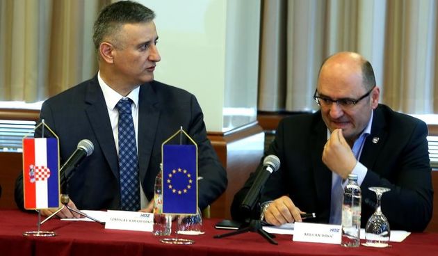Tomislav Karamarko i Milijan Brkić. Sjednica predsjednistva HDZ u hotelu Panorama. Predsjednik HDZ-a Tomislav Karamarko na pocetku sjednice s clanovima predsjednistva. Photo: Robert Anić/PIXSELL