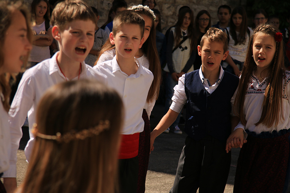 OŠ Zadarski otoci: “Igrajmo se igrajmo-igre dida moga”