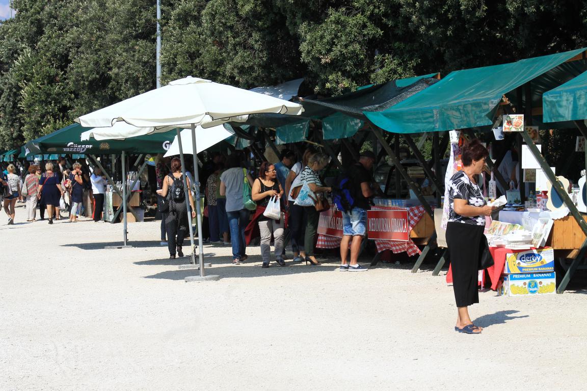 Đir po zadarskoj rivi 1. listopada 2016.