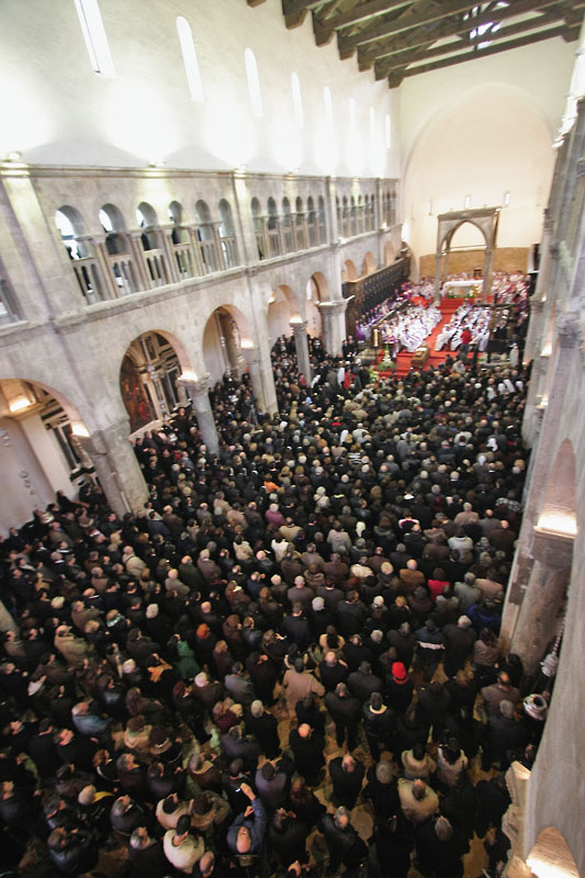 Posljednji ispraćaj nadbiskupa Ivana Prenđe (foto: Marin Gospić)