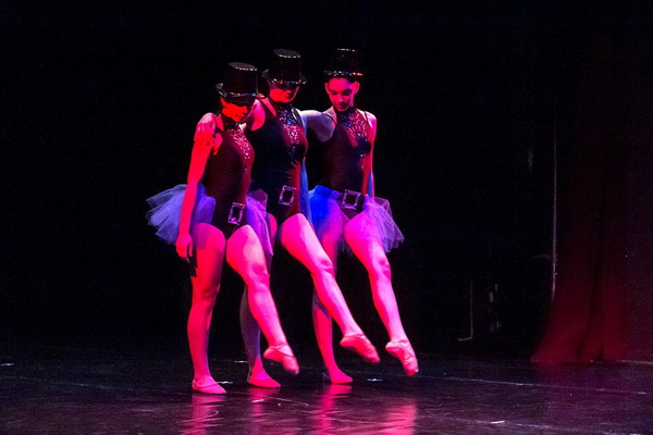 Baletna udruga Pirueta: Broadway, Foto: Mladen Radolović Mrlja Baletna udruga Pirueta: Broadway, Foto: Mladen Radolović Mrlja