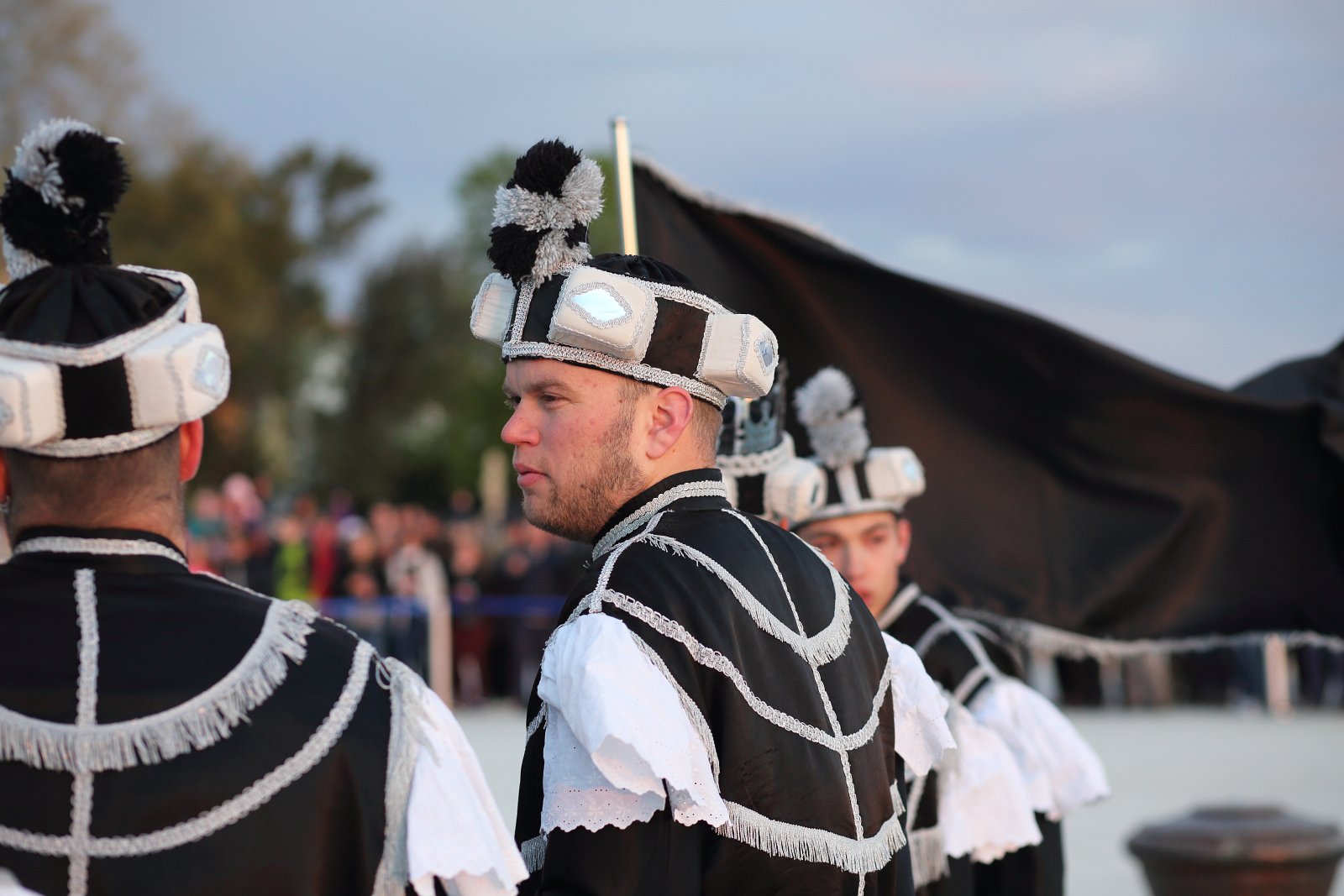 HGD Sv. Cecilija izvelo korčulanski viteški ples “Moreška” na Pozdravu suncu