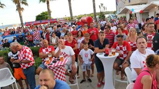 Virski navijači podržali Vatrene Virski navijači podržali Vatrene