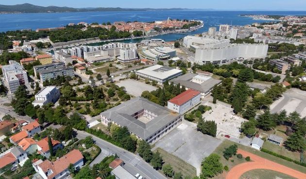 Zadar iz zraka. Vojarna Franka Lisice, sveucilisni Novi kampus. Photo: Dino Stanin/PIXSELL
