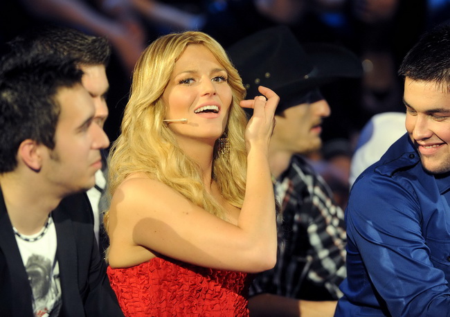 Zagreb, 040610.
Jadran film, Oporovecka 12.
Reality show RTL televizije Hrvatska trazi zvijezdu, finalna emisija.
Na slici: Antonija Blace.
Foto: Damir Krajac / CROPIX