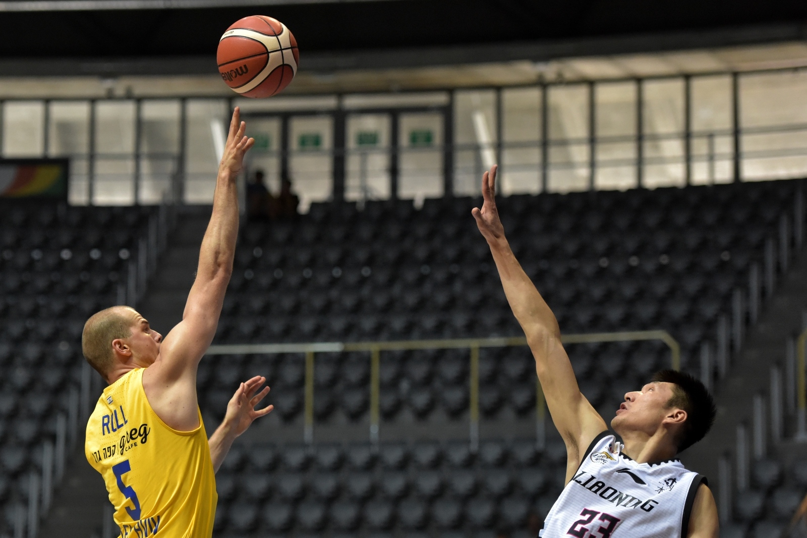 ZDBT 2018: Maccabi Tel Aviv – Liaoning 100-64 ZDBT 2018: Maccabi Tel Aviv – Liaoning 100-64