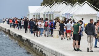 Zadar: Okupljanje natjecatelja prije sportske utrke Wings for life world run 2015., Photo: Dino Stanin/PIXSELL