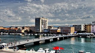 U uvali Jazine održana 3. regata veslačkog mini kupa Dalmacije U uvali Jazine održana 3. regata veslačkog mini kupa Dalmacije