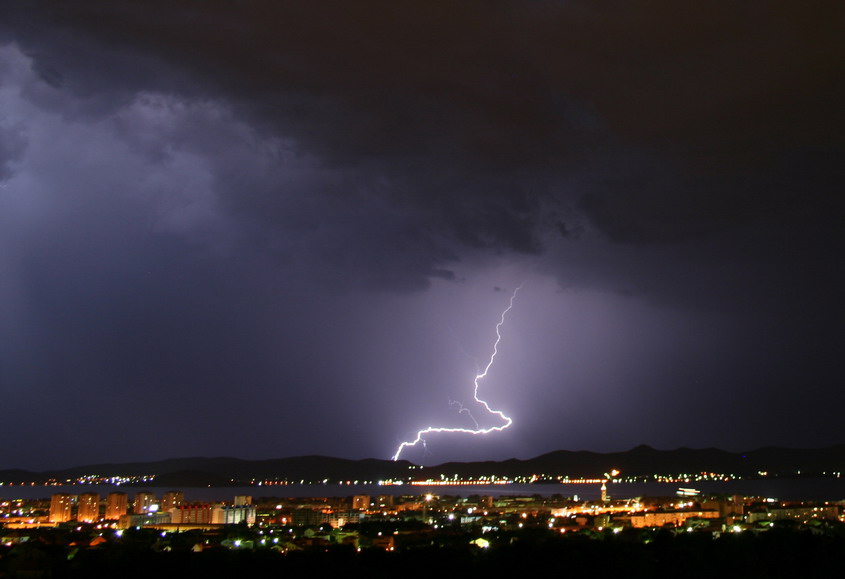 Image 1207447 (auto)