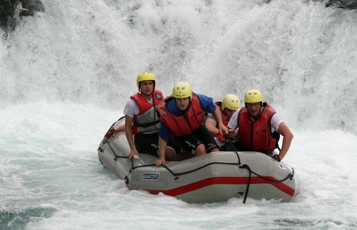 Zadar, Zrmanja, 270413.
Rijeka Zrmanja.
8. hrvatska rafting regata Zrmanja 2013. Organizator regate je Riva rafting centar, putnicka agencija d.o.o.
Na fotografiji: detalj sa regate.
Foto: Jure Miskovic / CROPIX Zadar, Zrmanja, 270413.
Rijeka Zrmanja.
8. hrvatska rafting regata Zrmanja 2013. Organizator regate je Riva rafting centar, putnicka agencija d.o.o.
Na fotografiji: detalj sa regate.
Foto: Jure Miskovic / CROPIX