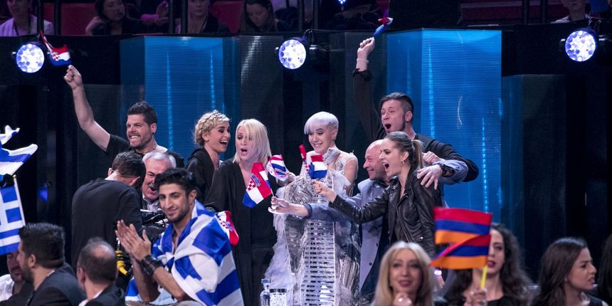 Nina Kraljić nastupa u završnici 61. Eurosonga pred više od 200 milijuna gledatelja Nina Kraljić nastupa u završnici 61. Eurosonga pred više od 200 milijuna gledatelja