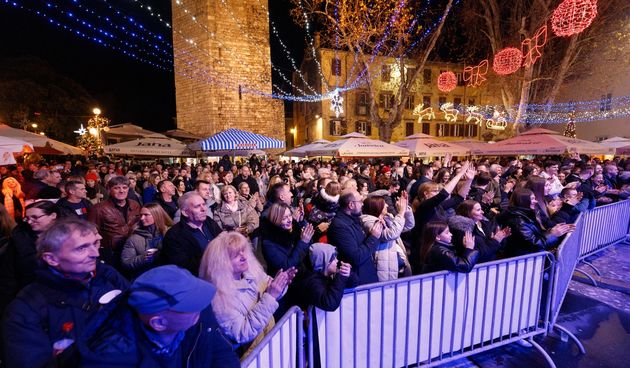 Vatra @ Advent u Zadru