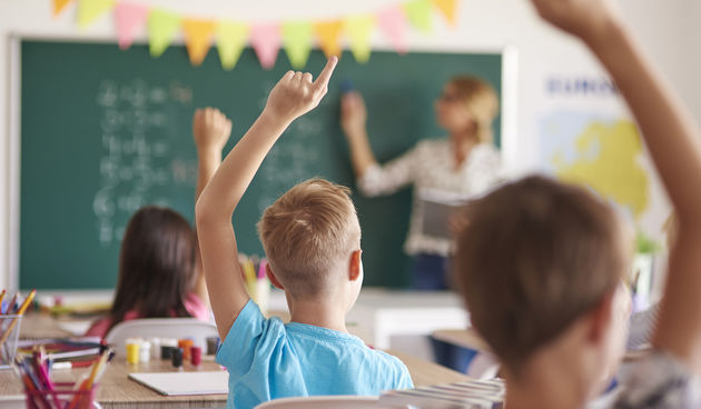 Škola, učionica, učenici