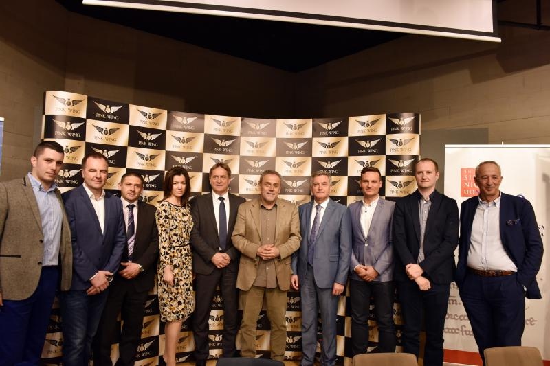 Predstavljen gastro-turistički projekt Pink Wing. Photo: Hrvoje Jelavić/PIXSELL Predstavljen gastro-turistički projekt Pink Wing. Photo: Hrvoje Jelavić/PIXSELL