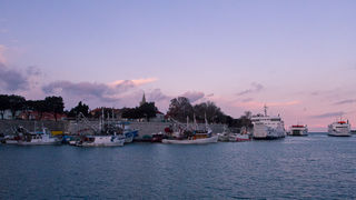 Tramontana u Zadru 17. prosinca 2011., Foto: Leo Banić Tramontana u Zadru 17. prosinca 2011., Foto: Leo Banić