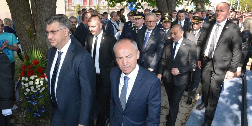 Andrej Plenković i Damir Krstičević