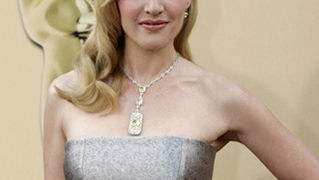 82. Red Carpet Oscara (oscar.go.com)