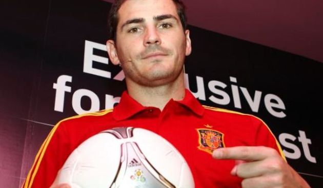 Iker Casillas, foto: @adidasfootball