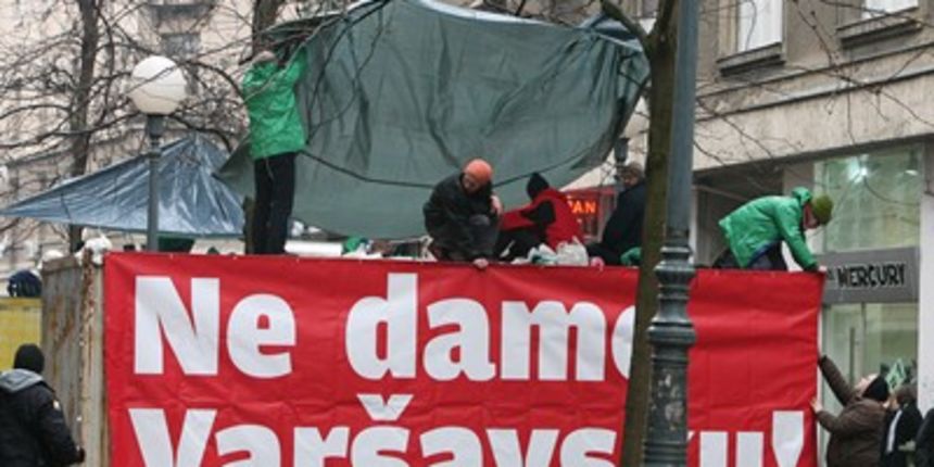 prosvjed u Varšavskoj (foto: Damjan Tadić/CROPIX) prosvjed u Varšavskoj (foto: Damjan Tadić/CROPIX)