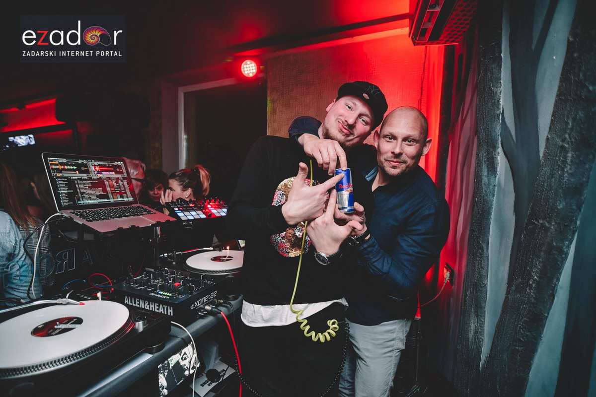 Saturday in the Club with DJ Leggero @ Svarog Bar