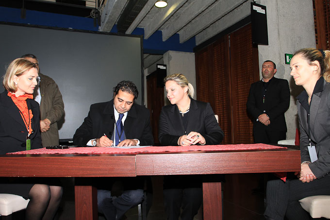 Potpisivanje ugovora s Egipatskim poduzetnicima Potpisivanje ugovora s Egipatskim poduzetnicima